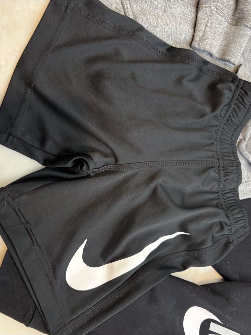 Nike Boys Lot Small Size 4-5 - Picture 2 of 6